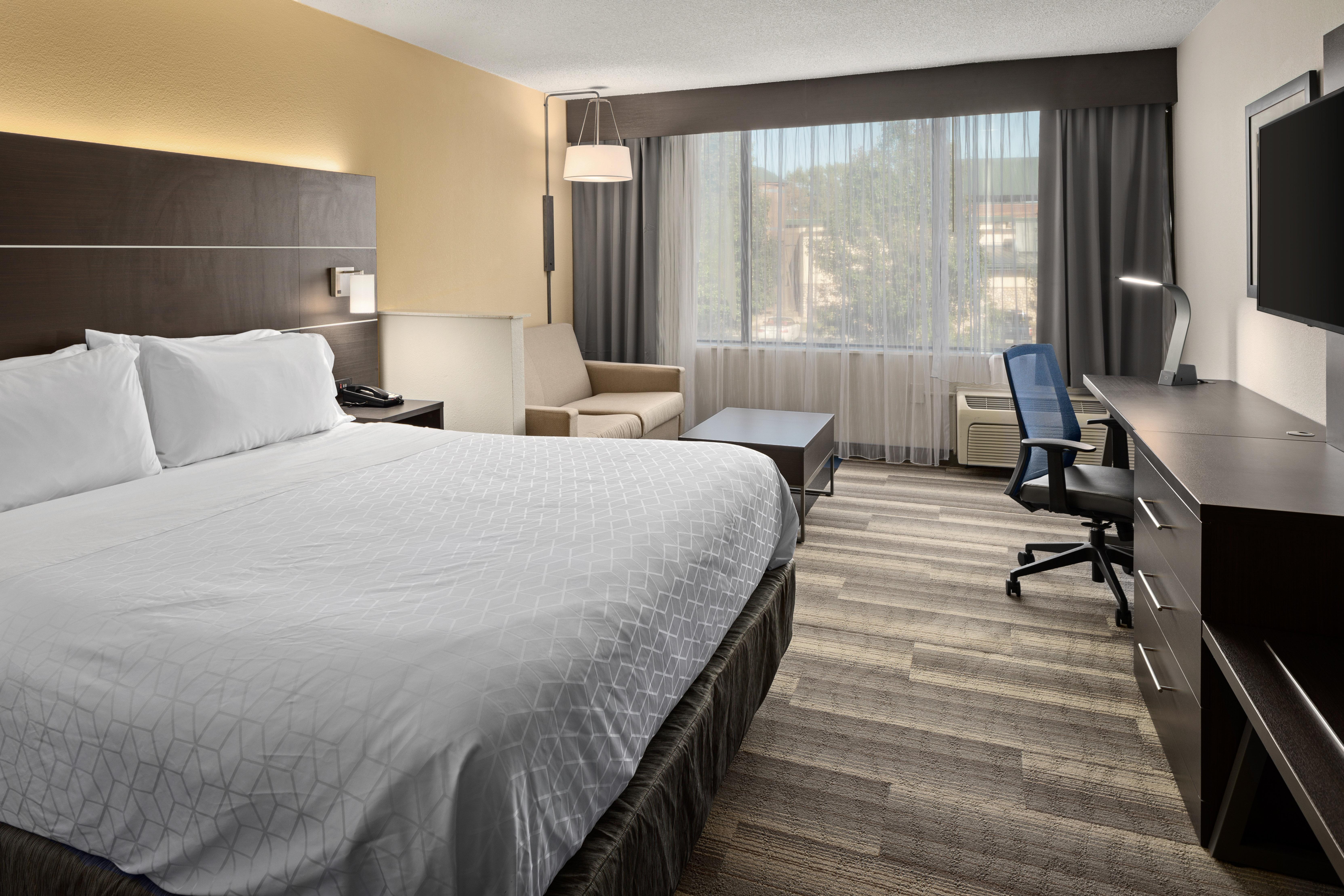 Holiday Inn Express - Atlanta-Kennesaw By Ihg Exterior photo