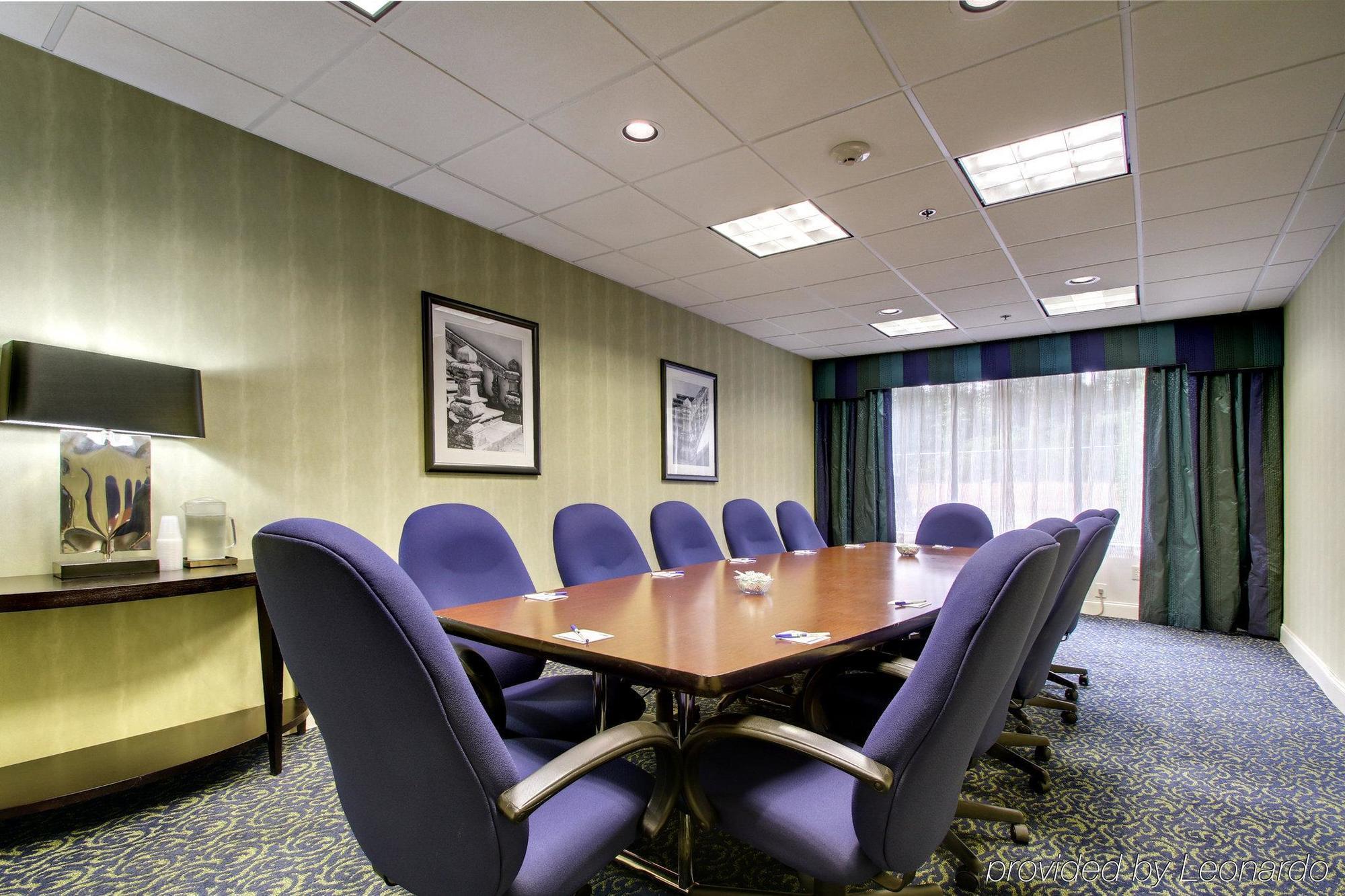 Holiday Inn Express - Atlanta-Kennesaw By Ihg Exterior photo